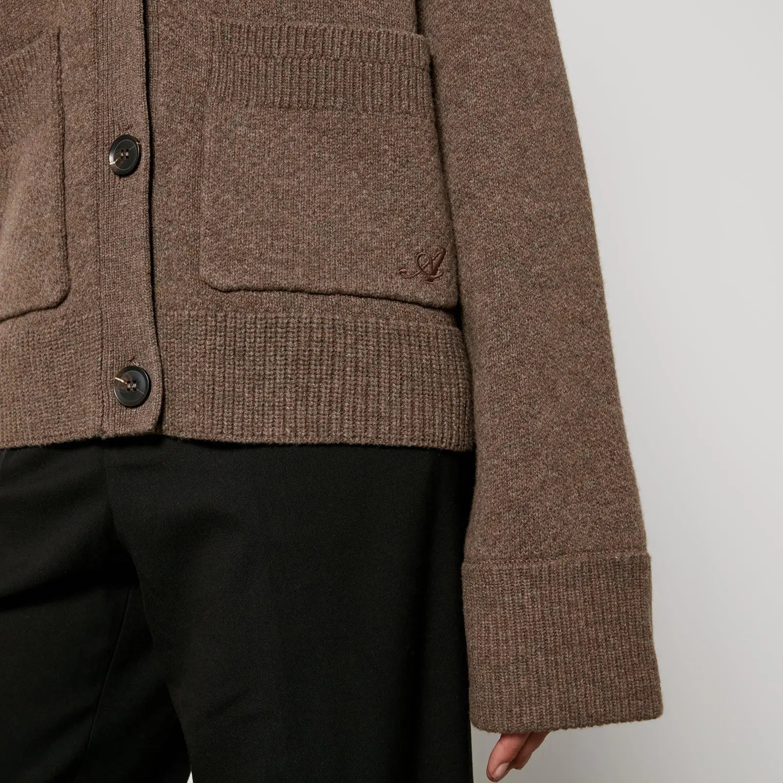 Aurora Relaxed Wool Cardigan - Chocolate Brown MYCLOTHOS® - MYCLOTHOS®