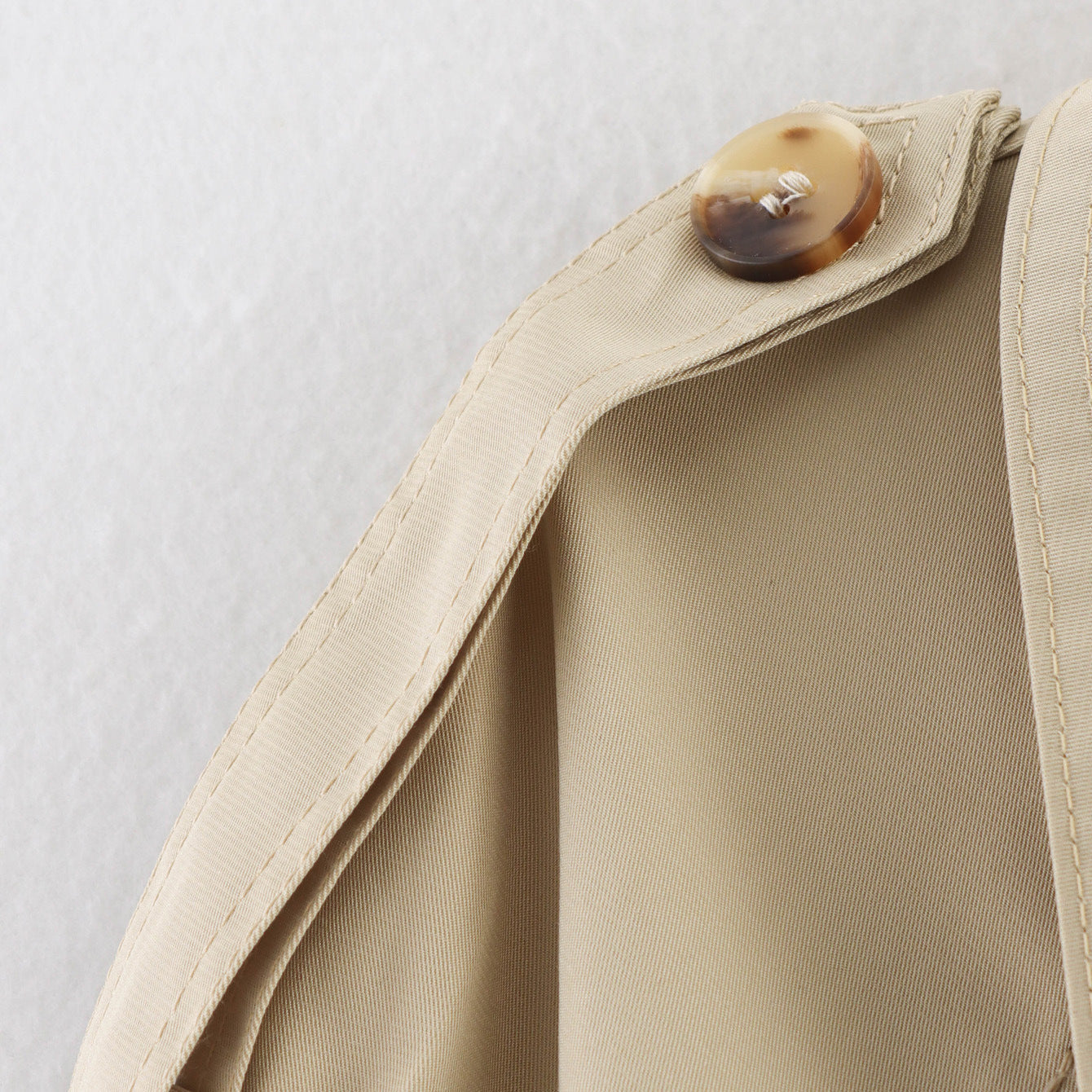 Trenchcoat Le Parisien MYCLOTHOS® - MYCLOTHOS®